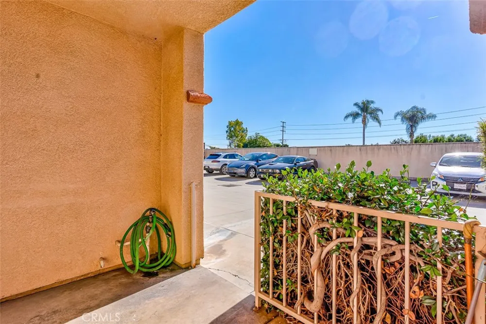 832 Citrus Drive #7 La Habra, CA 90631