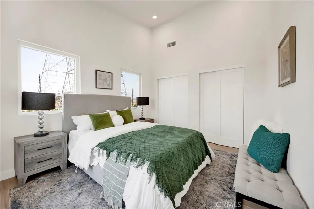 12514 Andre Lane Sun Valley, CA 91352