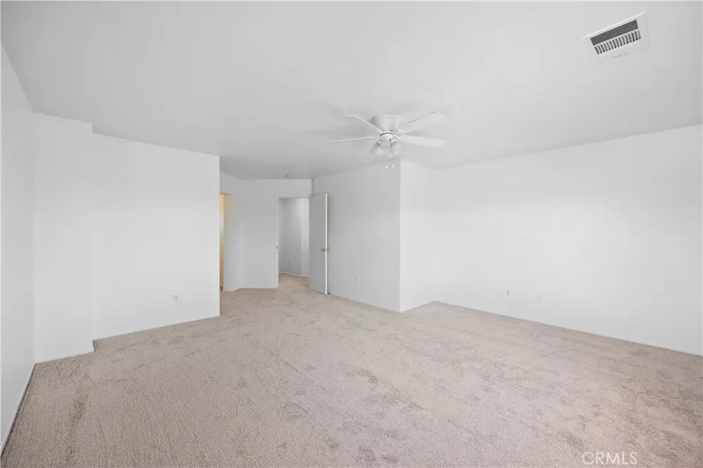 9331 Sapphire Avenue Hesperia, CA 92344