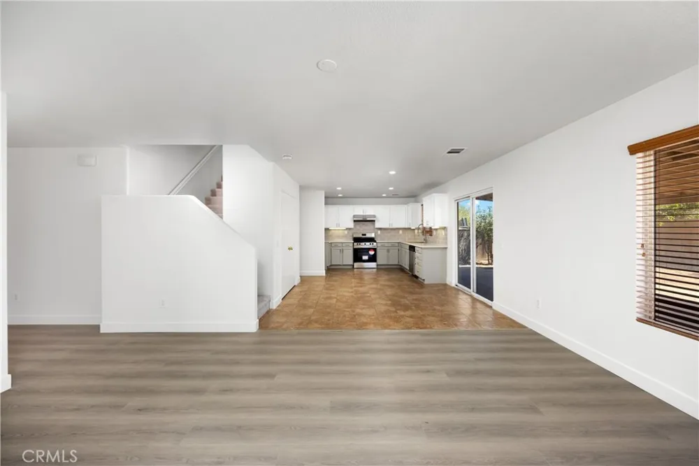 9331 Sapphire Avenue Hesperia, CA 92344