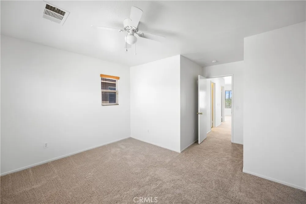 9331 Sapphire Avenue Hesperia, CA 92344