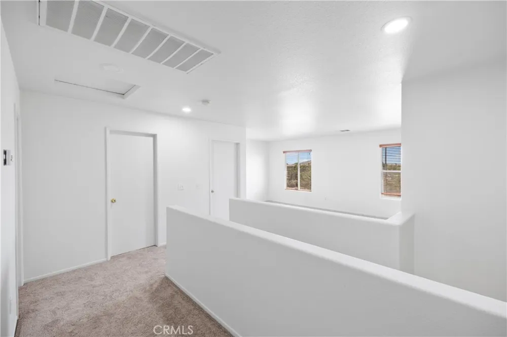 9331 Sapphire Avenue Hesperia, CA 92344
