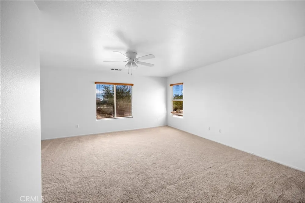 9331 Sapphire Avenue Hesperia, CA 92344