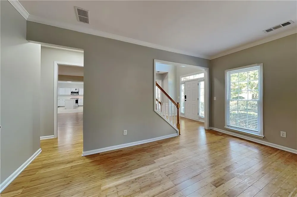 6520 Ganton Drive Johns Creek, GA 30097