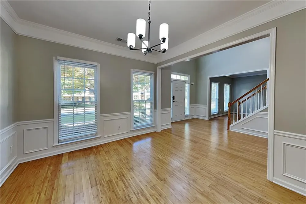 6520 Ganton Drive Johns Creek, GA 30097