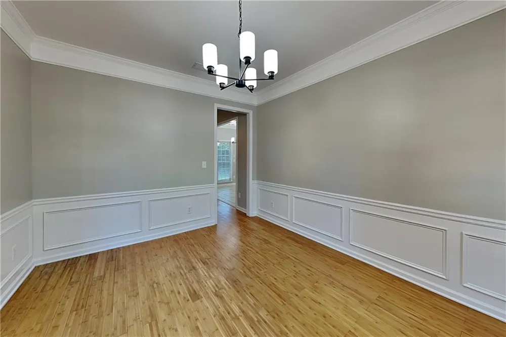 6520 Ganton Drive Johns Creek, GA 30097