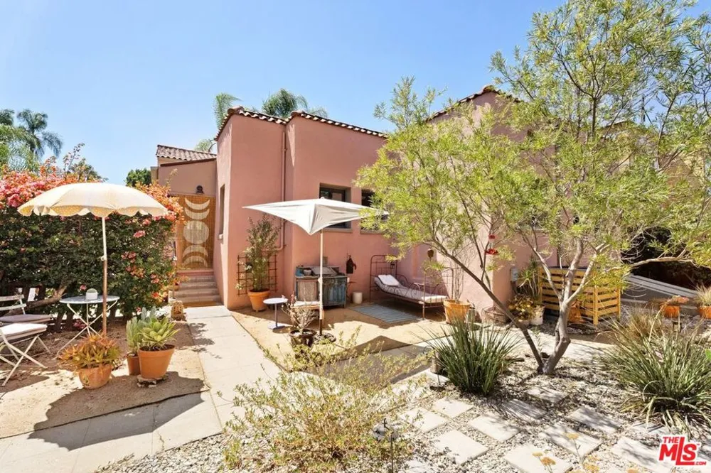 100 Arden Boulevard Los Angeles, CA 90004