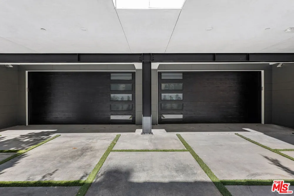 849 Alta Vista Boulevard Los Angeles, CA 90046