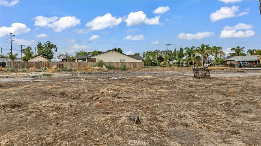 1005 Sherman Corcoran, CA 93212