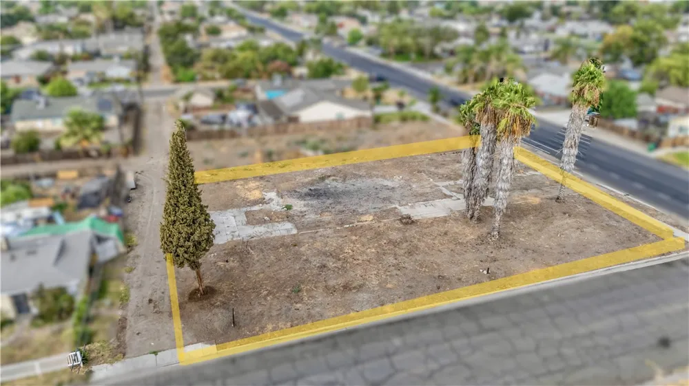 1005 Sherman Corcoran, CA 93212