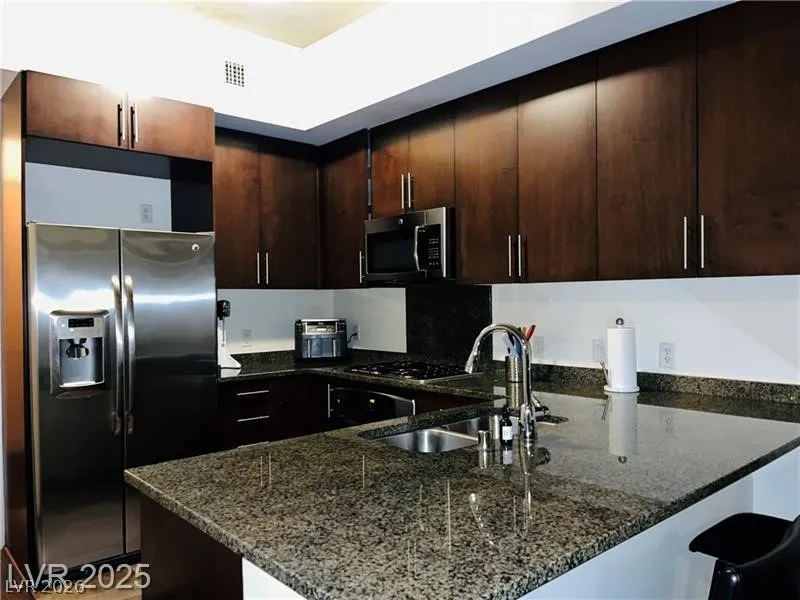 353 E Bonneville Avenue #209 Las Vegas, NV 89101