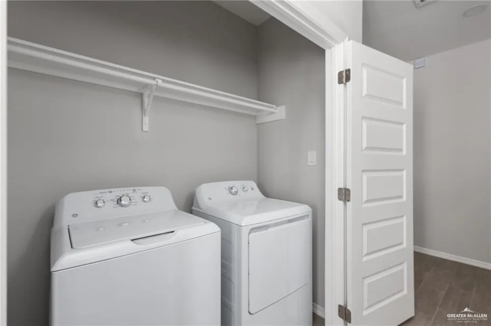 920 13th Street #3 Alamo, TX 78589