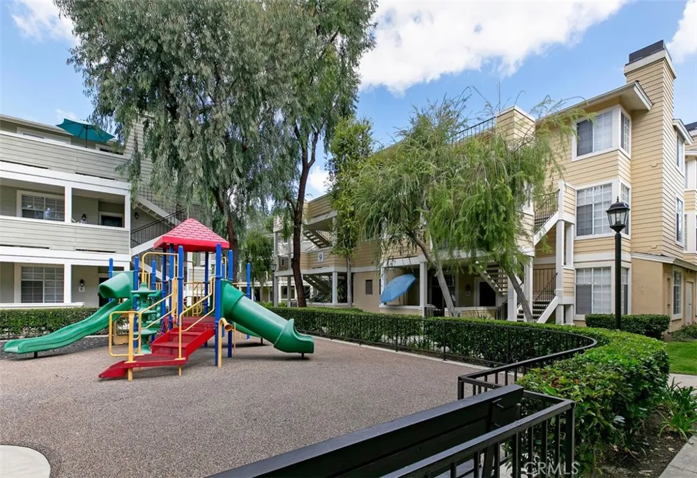 23412 Pacific Park Dr #35k Aliso Viejo, CA 92656
