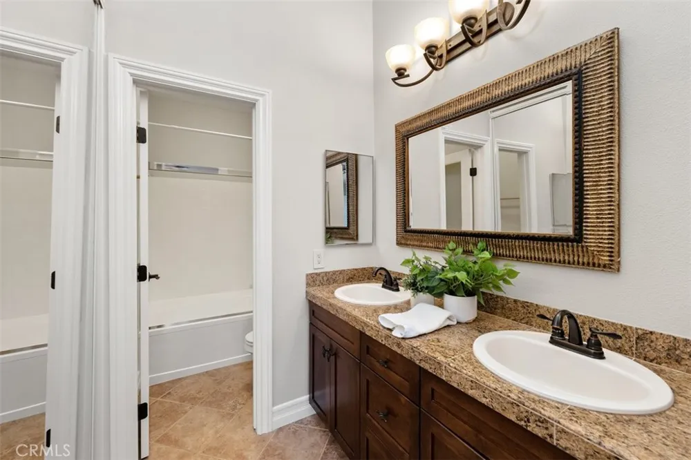 23412 Pacific Park Dr #35k Aliso Viejo, CA 92656