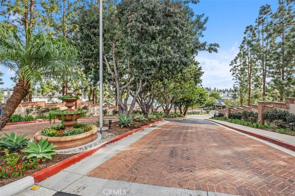 23412 Pacific Park Dr #35k Aliso Viejo, CA 92656
