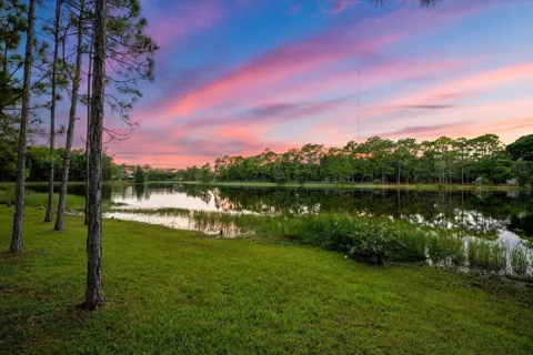 6723 Audubon Trail