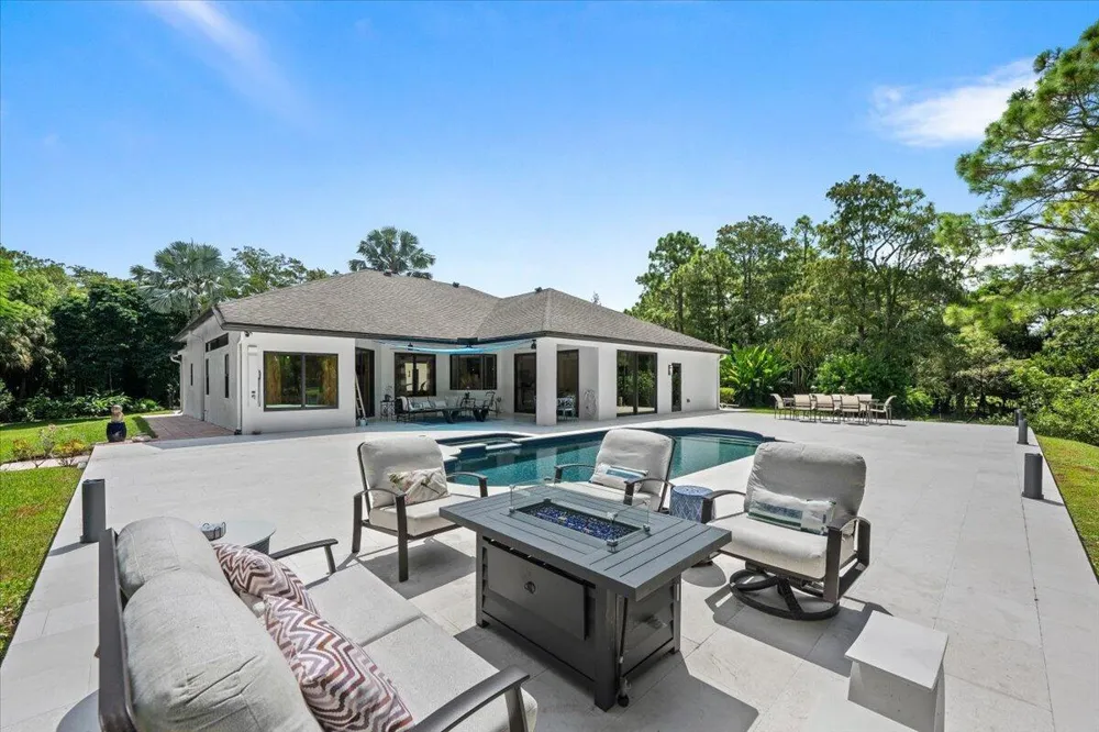 6723 Audubon Trail Wellington, FL 33449