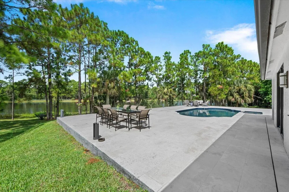 6723 Audubon Trail Wellington, FL 33449