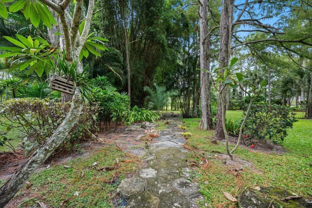 6723 Audubon Trail Wellington, FL 33449