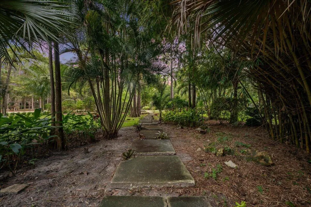 6723 Audubon Trail Wellington, FL 33449