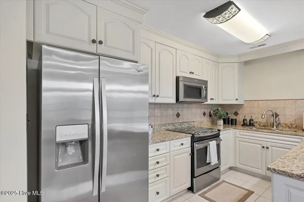240 Cochrane Castle Circle #Apt E Pinehurst, NC 28374