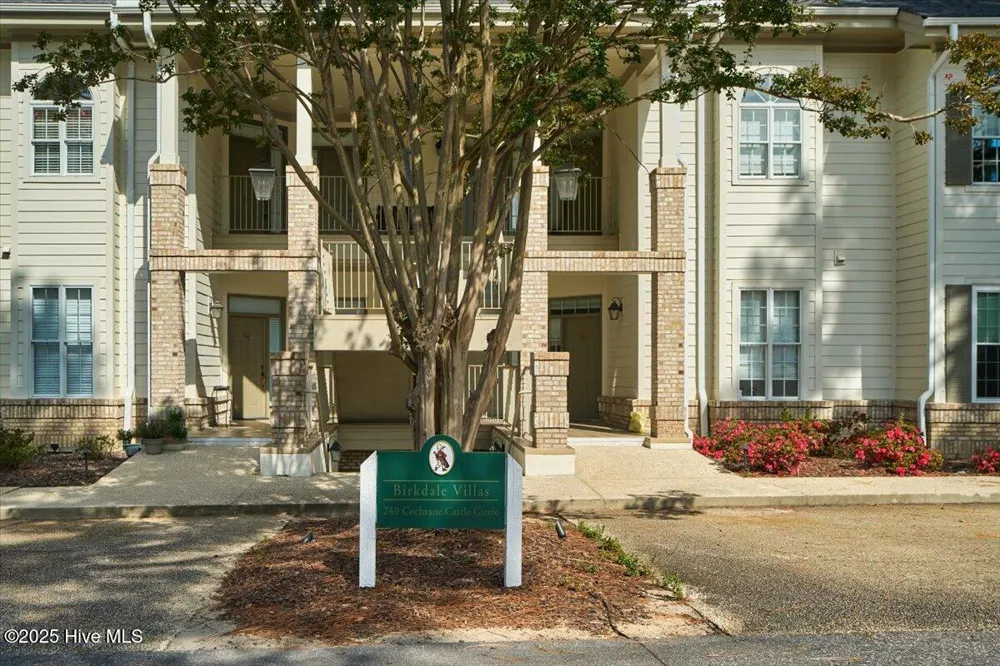 240 Cochrane Castle Circle #Apt E Pinehurst, NC 28374