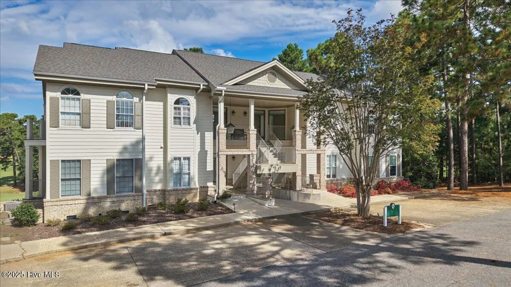 240 Cochrane Castle Circle #Apt E Pinehurst, NC 28374