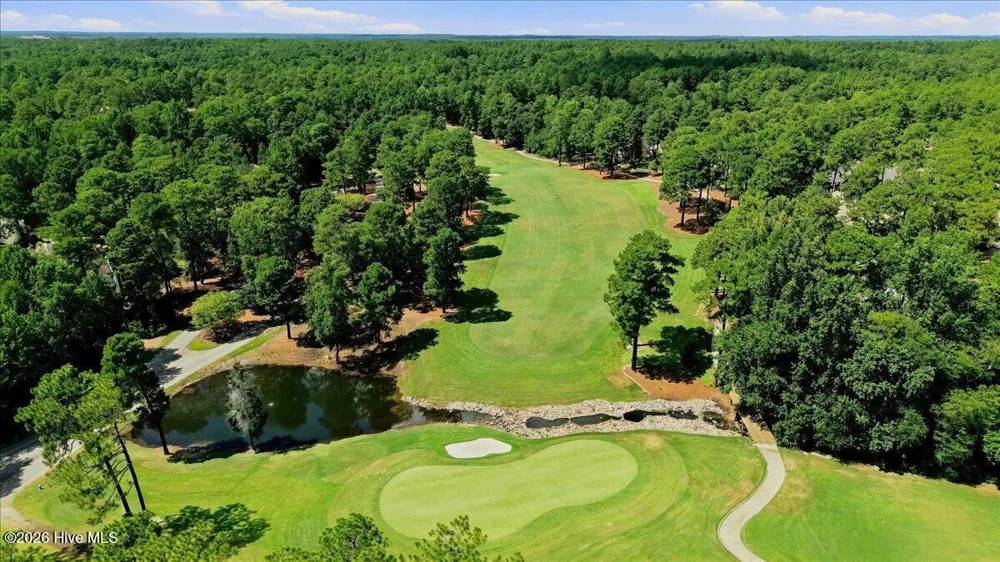 240 Cochrane Castle Circle #Apt E Pinehurst, NC 28374