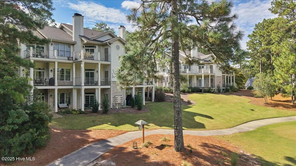 240 Cochrane Castle Circle #Apt E Pinehurst, NC 28374