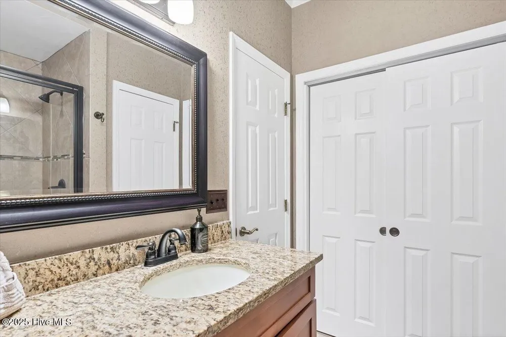 240 Cochrane Castle Circle #Apt E Pinehurst, NC 28374