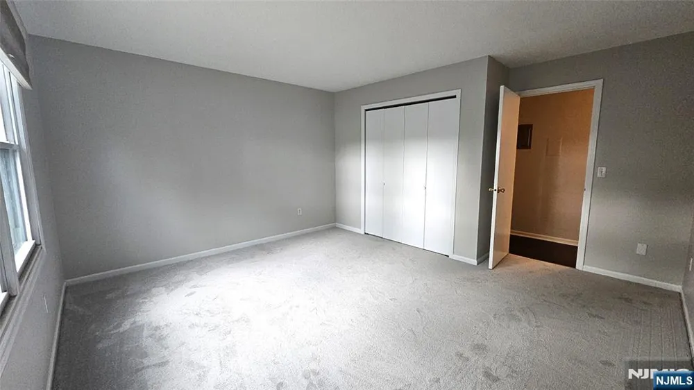 105 Newark Pompton 13 Pequannock Township, NJ 07440