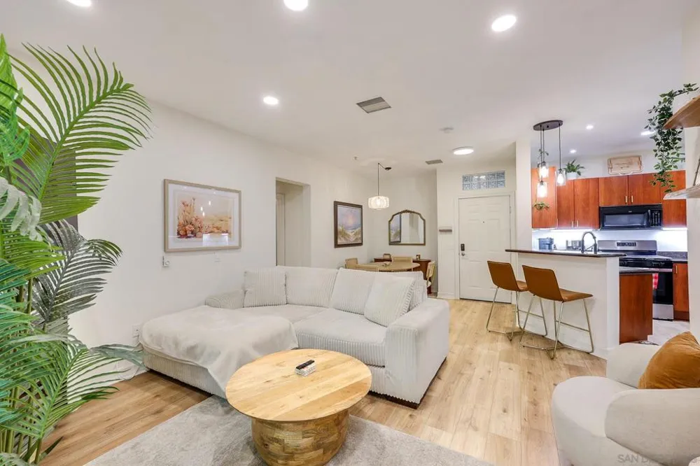1465 C St #3310 San Diego, CA 92101