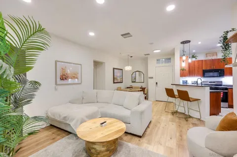 1465 C St #3310