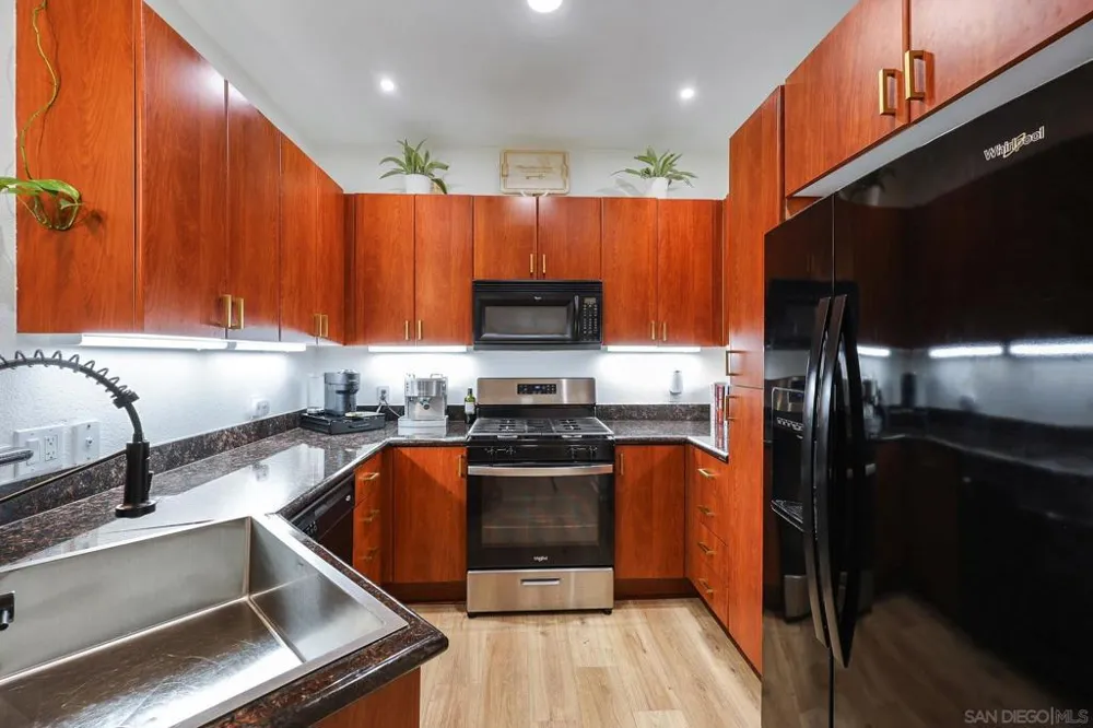 1465 C St #3310 San Diego, CA 92101