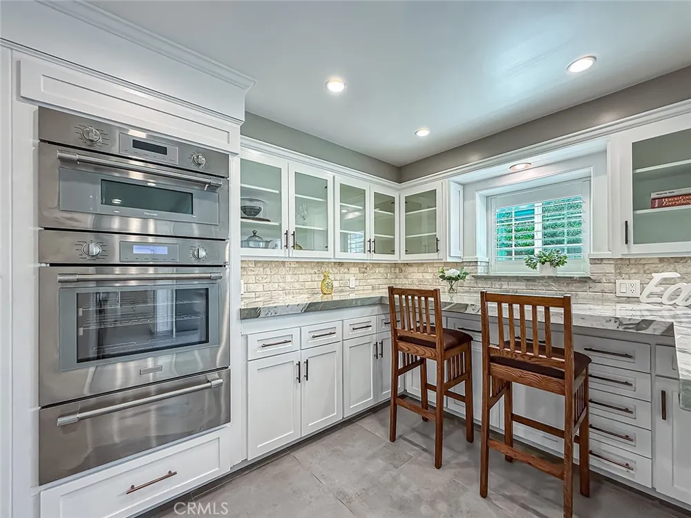 4217 Cedar Avenue Long Beach, CA 90807