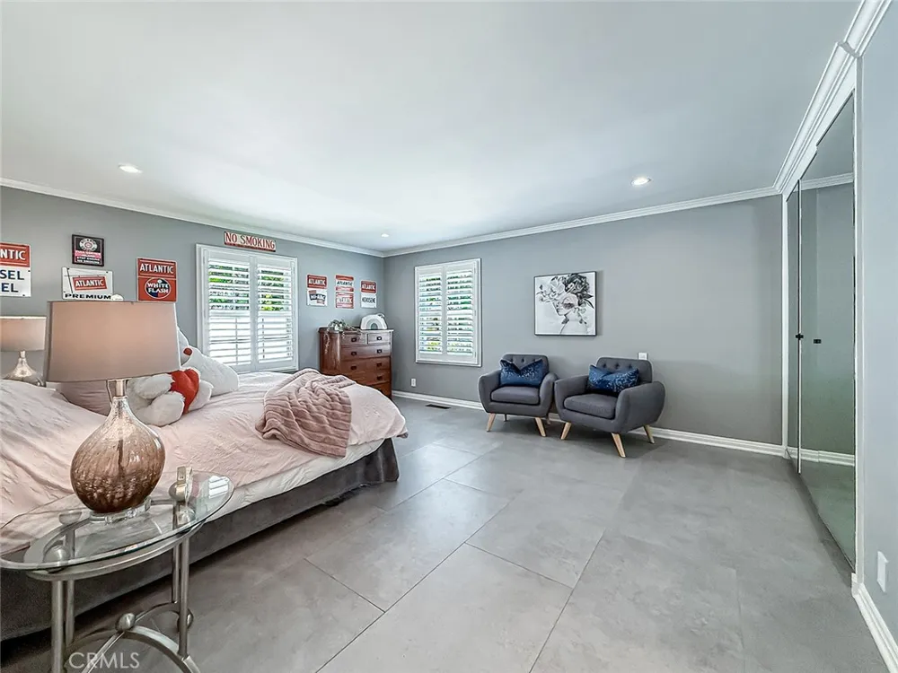 4217 Cedar Avenue Long Beach, CA 90807