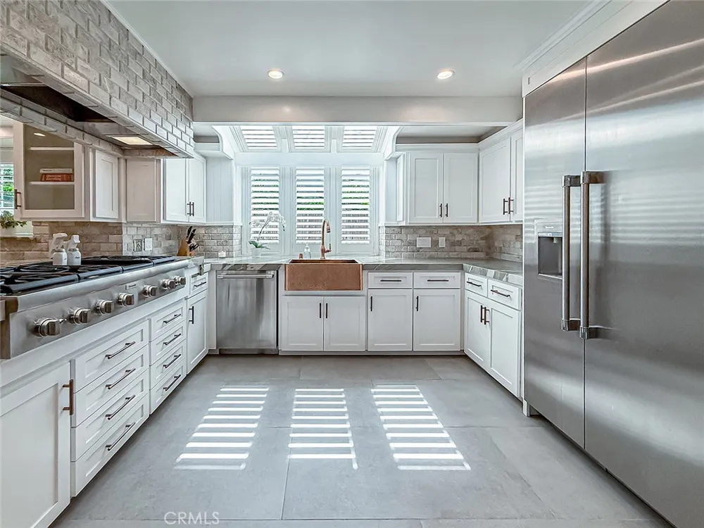 4217 Cedar Avenue Long Beach, CA 90807