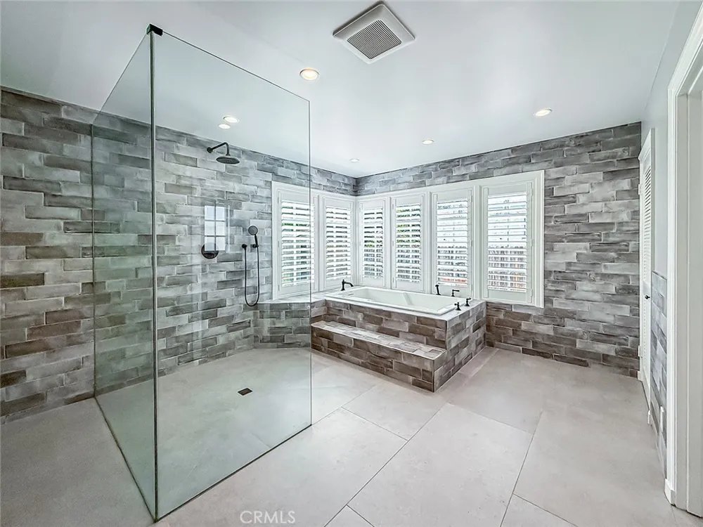 4217 Cedar Avenue Long Beach, CA 90807