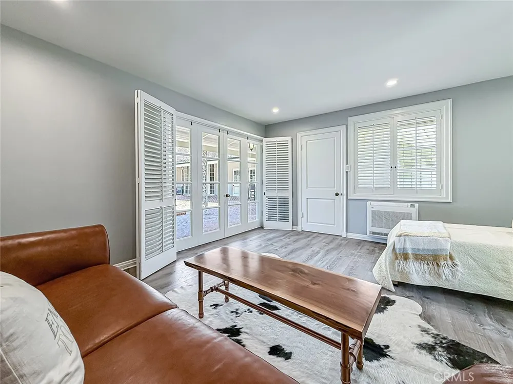 4217 Cedar Avenue Long Beach, CA 90807