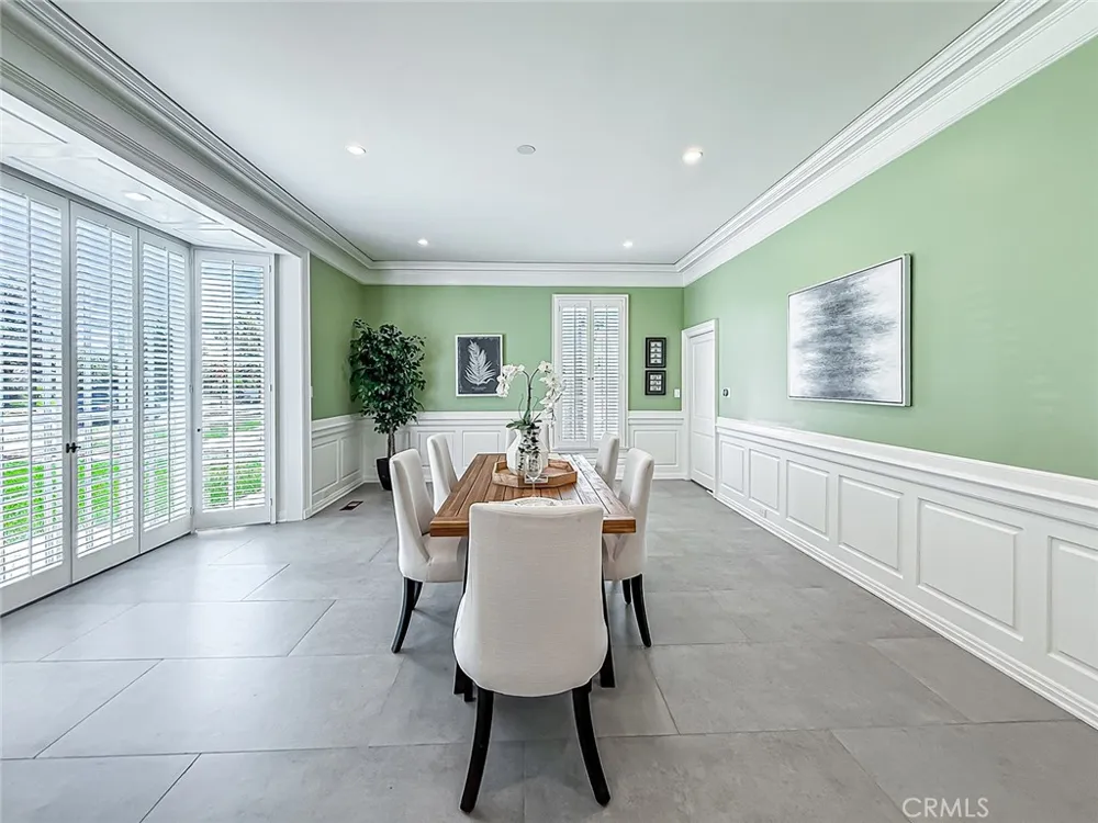4217 Cedar Avenue Long Beach, CA 90807