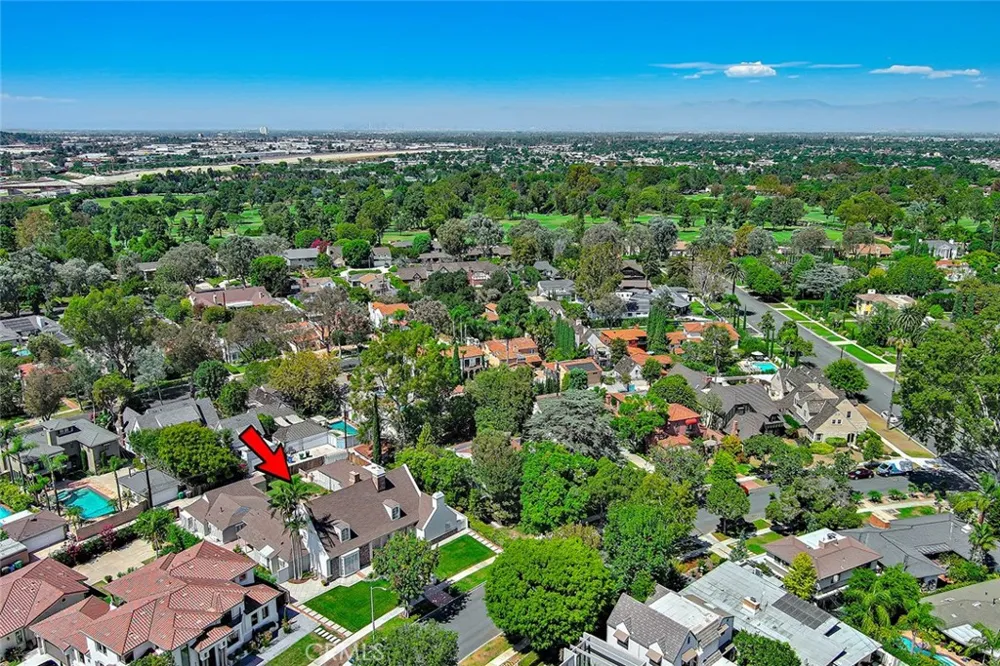 4217 Cedar Avenue Long Beach, CA 90807