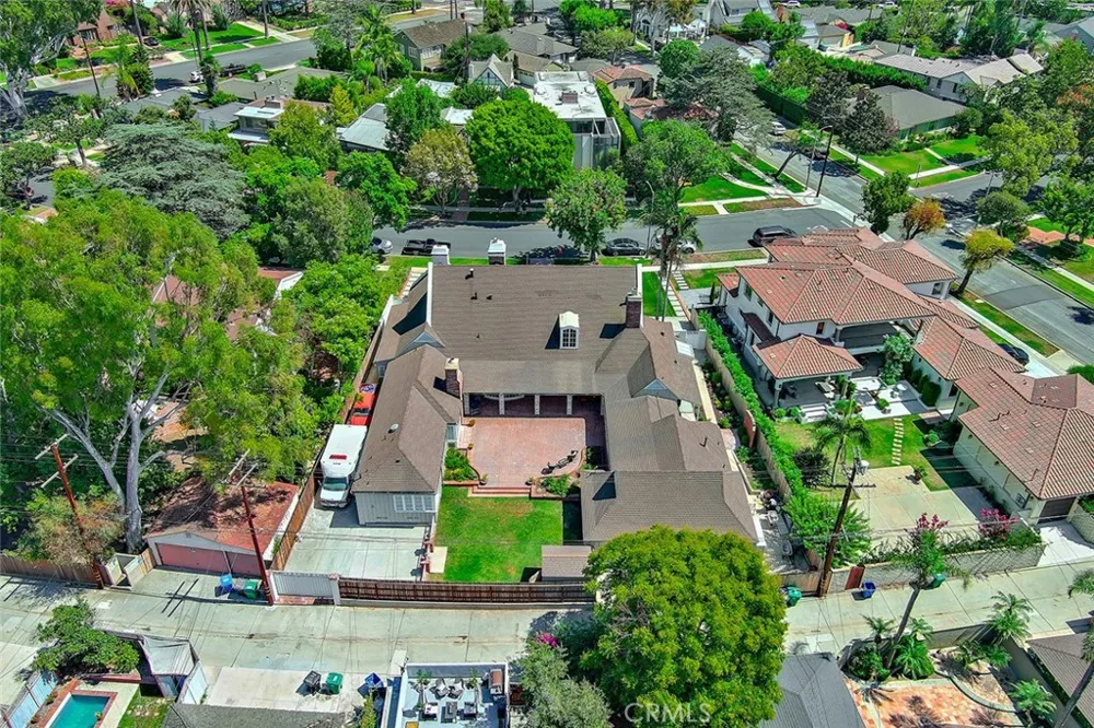 4217 Cedar Avenue Long Beach, CA 90807