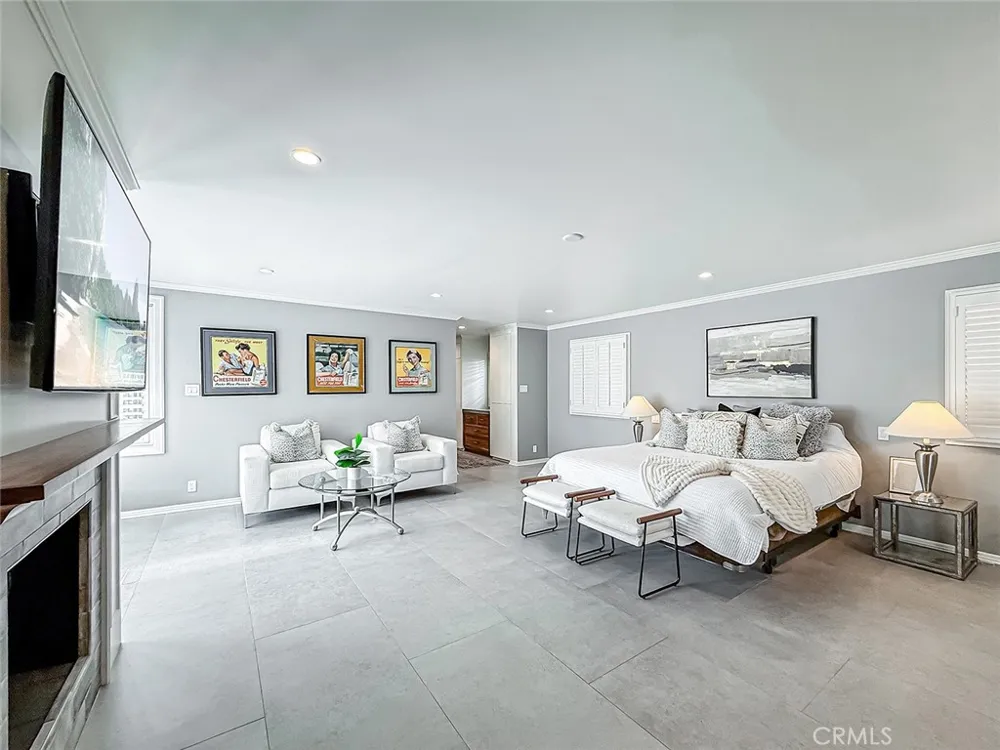 4217 Cedar Avenue Long Beach, CA 90807