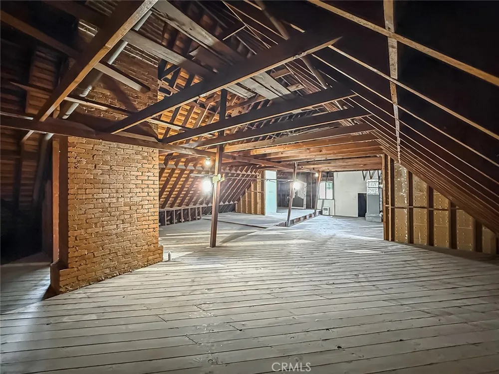 4217 Cedar Avenue Long Beach, CA 90807