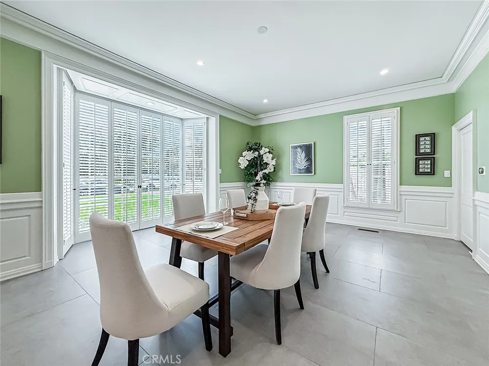 4217 Cedar Avenue Long Beach, CA 90807