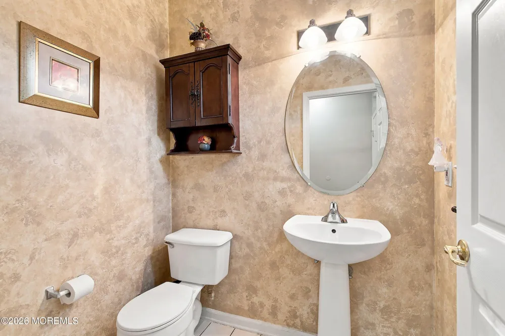37 Manhattan Drive Brick, NJ 08723