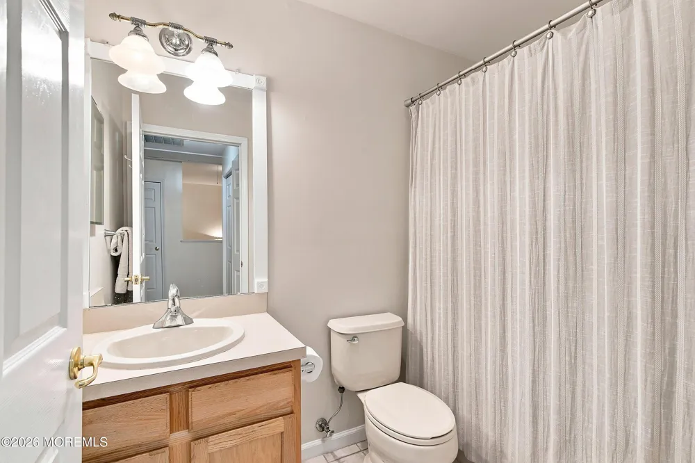 37 Manhattan Drive Brick, NJ 08723
