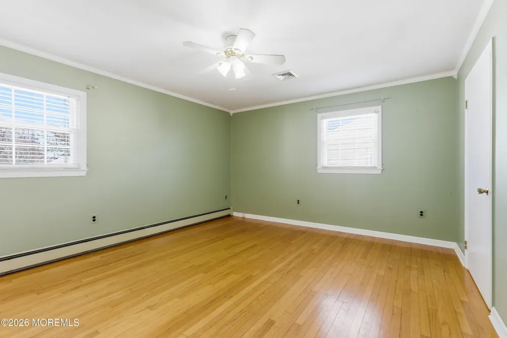 603 Carol Avenue Oakhurst, NJ 07755
