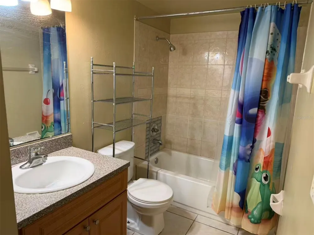2830 SOMERSET PARK DRIVE #202 Tampa, FL 33613