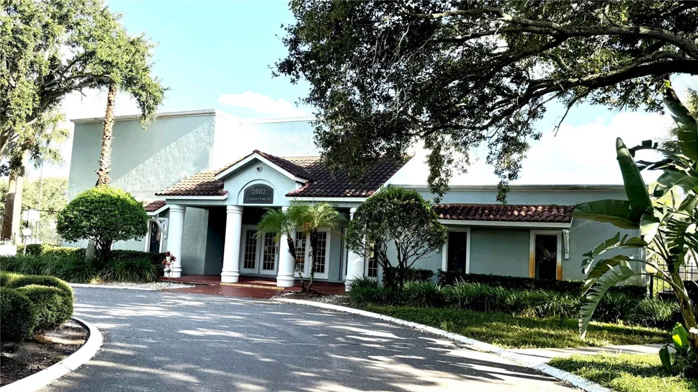 2830 SOMERSET PARK DRIVE #202 Tampa, FL 33613